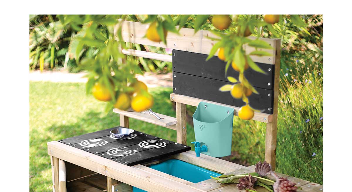 Muddy Mud Kitchen